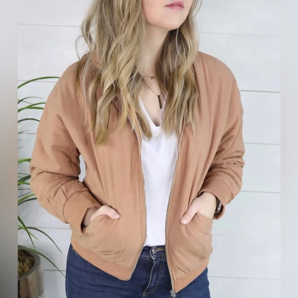 Bomber jacket - Picture 1 of 1